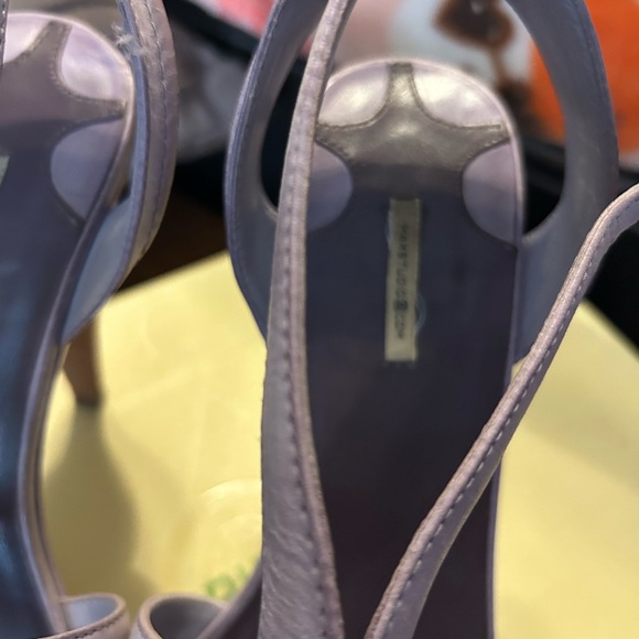 MaxStudio Bella Size 6M Leather Sandal in Lavender - Picture 2 of 16
